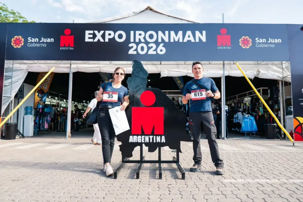 Inauguraron la Expo Ironman en el Teatro del Bicentenario con entrada gratuita