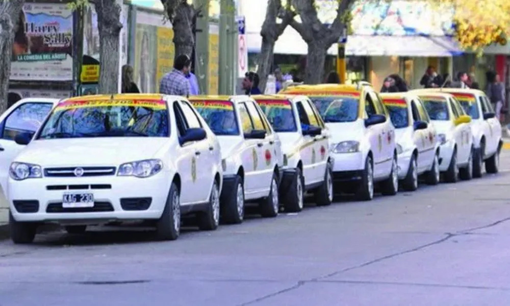 Fijan tarifa de $10.000 para taxis durante la visita del papa León XIV en Córdoba